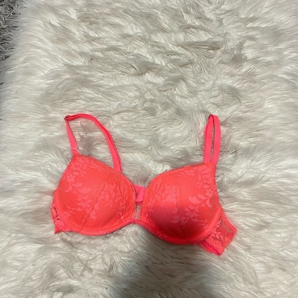 Neon Pink Bra - Picture 1 of 1